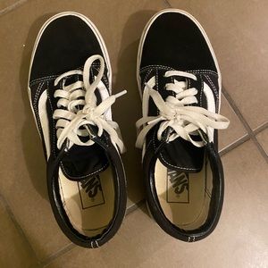Black vans